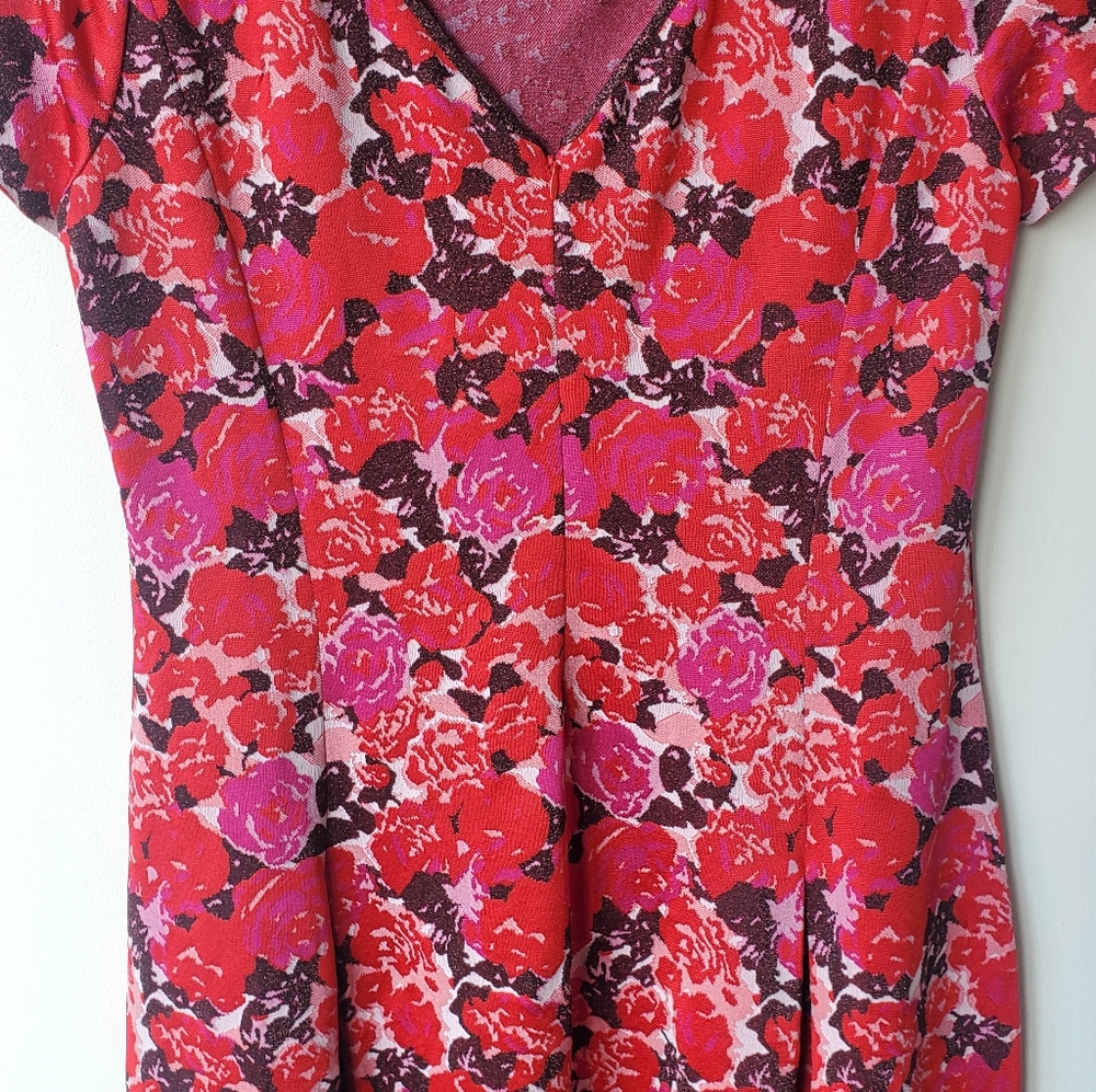 NWT St. John Floral Short Sleeve Dress - Picture 11 of 16
